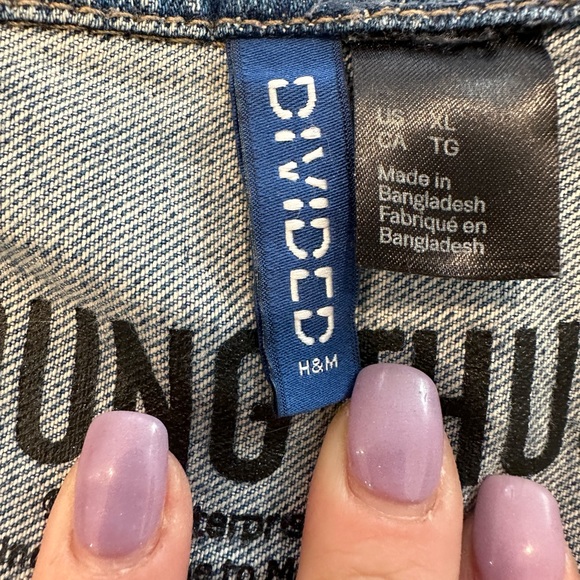 Jean jacket - Picture 2 of 4